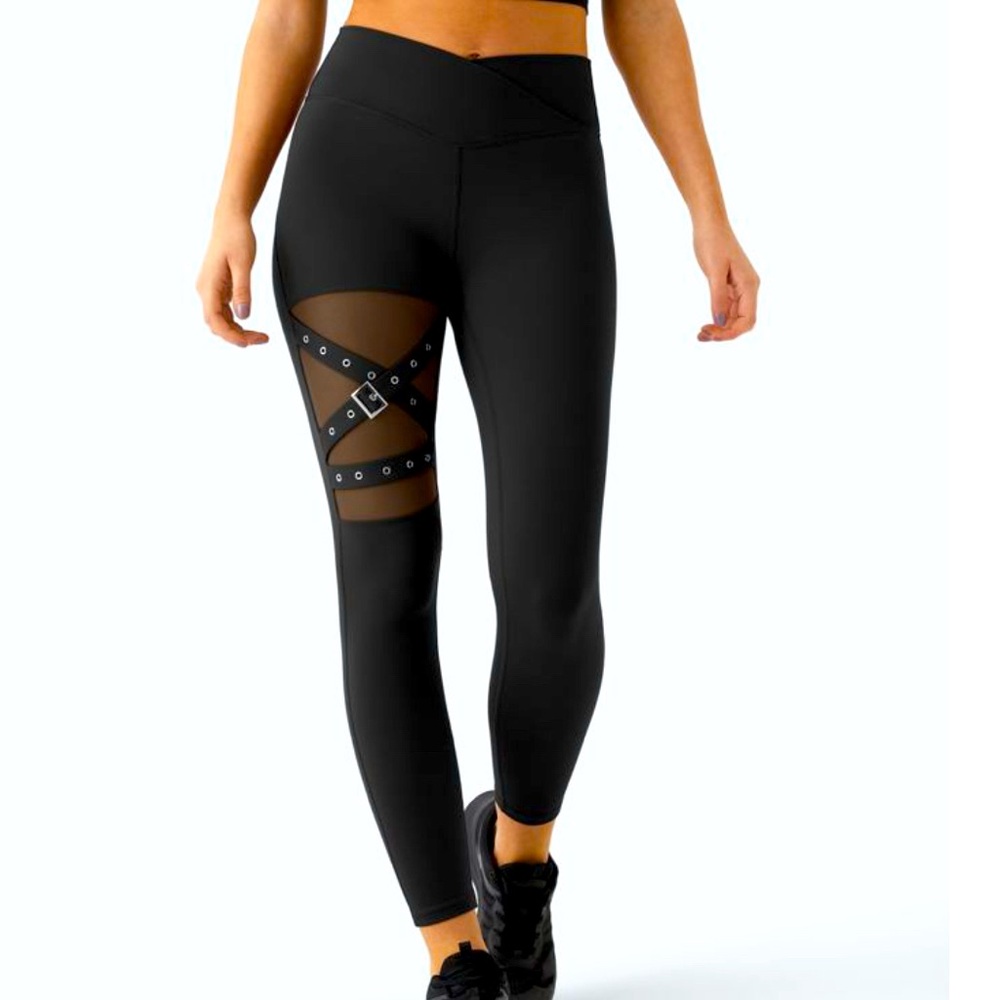 Halara High Waisted Black Crossover Mesh Buckle Yoga Leggings, Medium, NEW